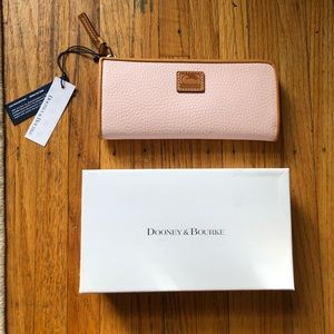 Dooney & Bourke pink pebble leather wallet